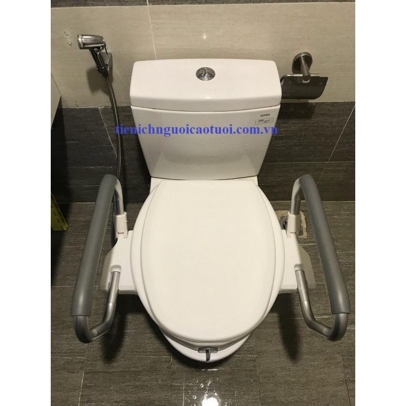 nap-bet-ngoi-ve-sinh-cho-nguoi-gia-co-tay-vin-sc7060b-n-6 nắp bệt cho người già